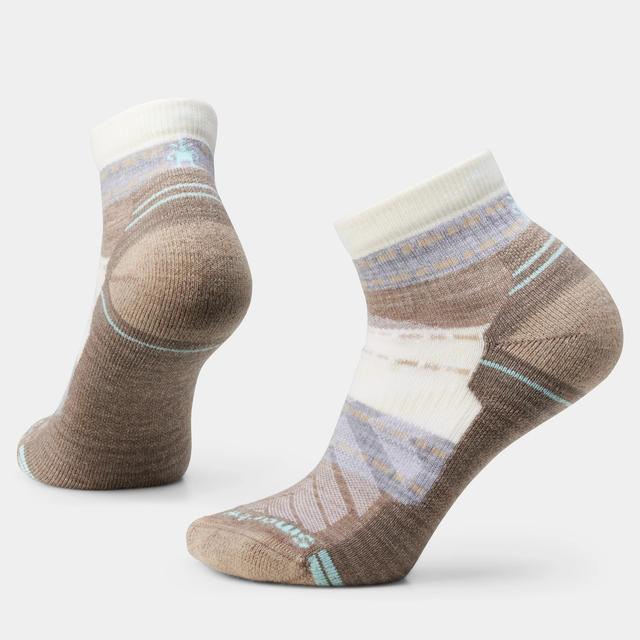 Load image into Gallery viewer, Lavender Women's Hike Margarita Ankle Socks
